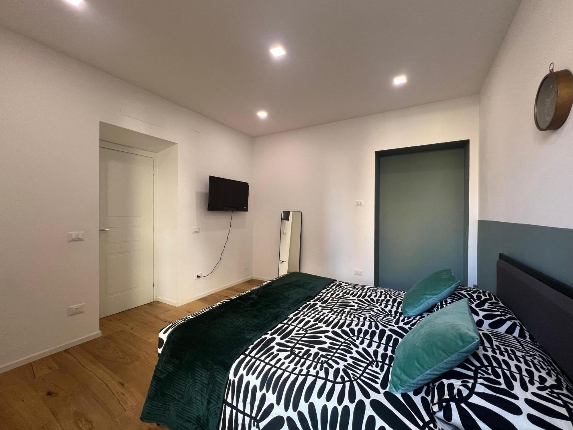 Antares - Boutique Apartment โรม ภายนอก รูปภาพ